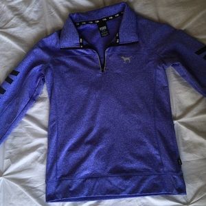 VS Pink pullover